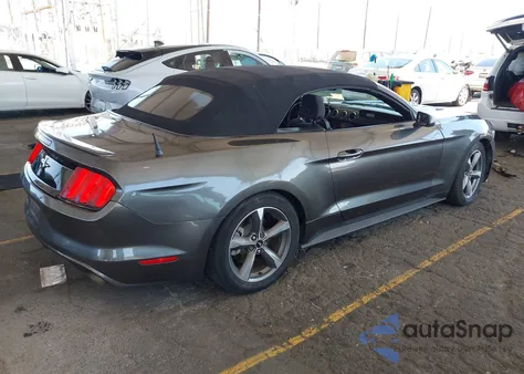 2015 Ford Mustang V6 z USA, uszkodzony, nr VIN 1FATP8EM7F5427292